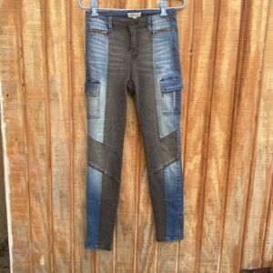 Cello carpenter color blocked high waisted jean